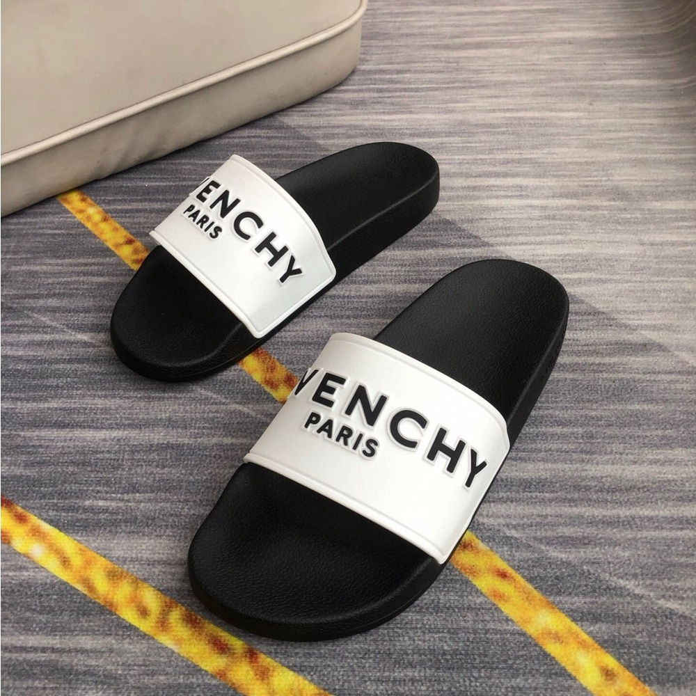 Givenchy Women’s Black and White Slides - Picture 2 of 6